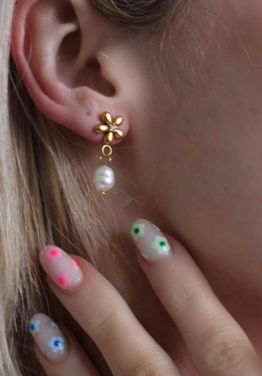 Daisy & Pearl - Gold