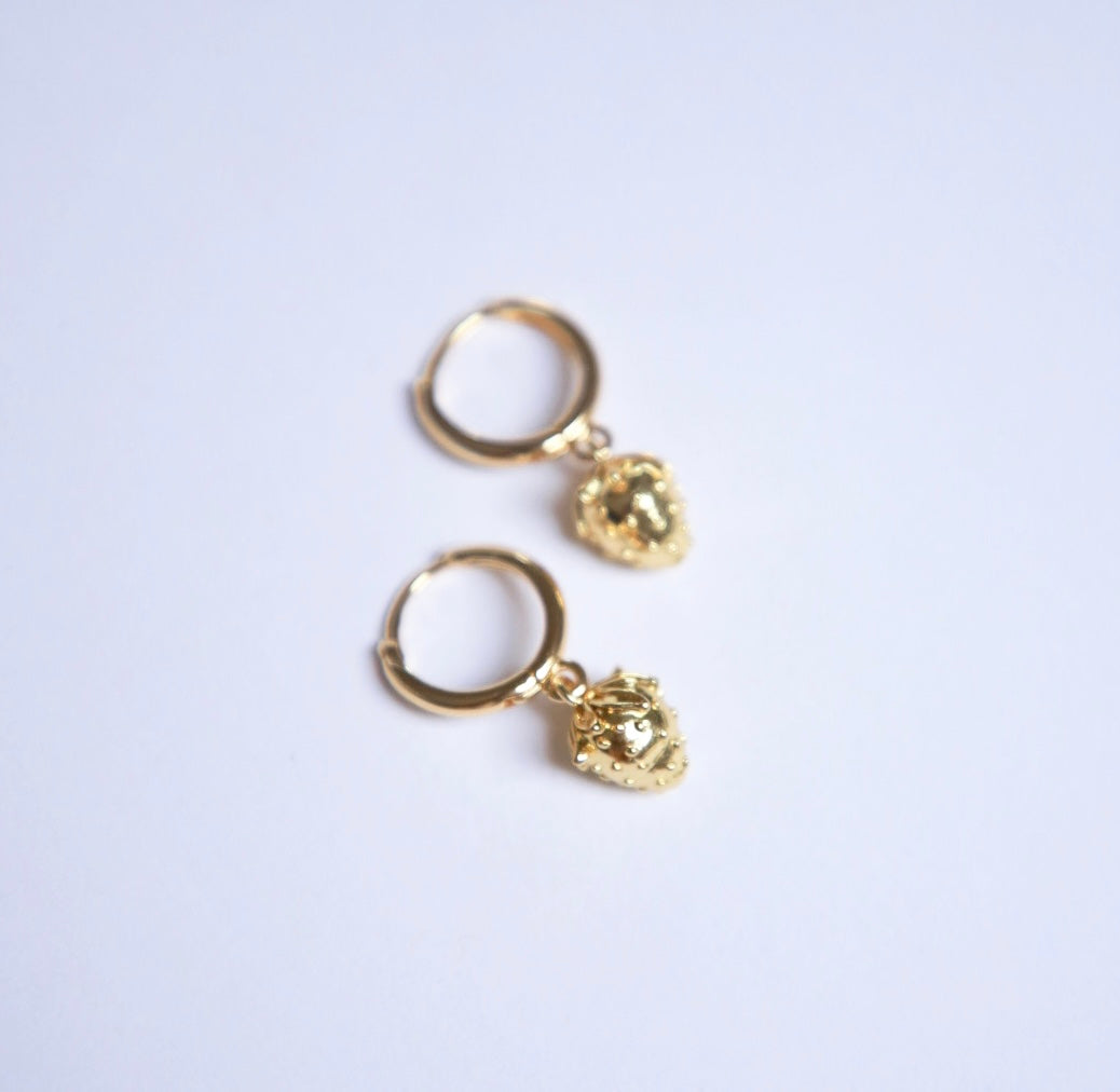 Strawberry Huggie Earrings - Gold