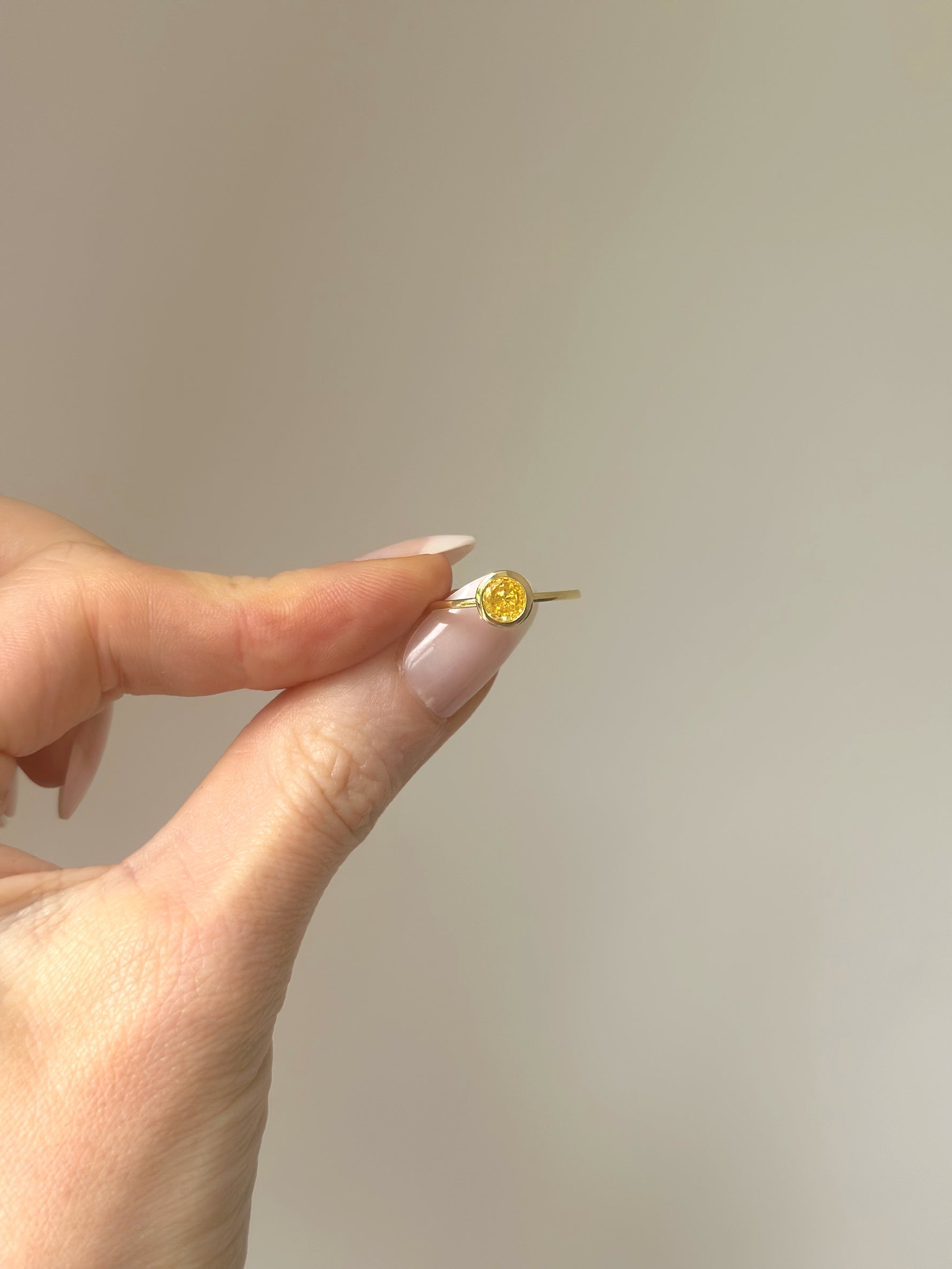 925 sterling silver with 18k gold plating, November birthstone 